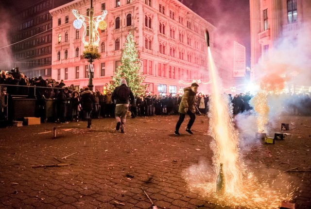 Így köszöntötte Magyarország az új évet